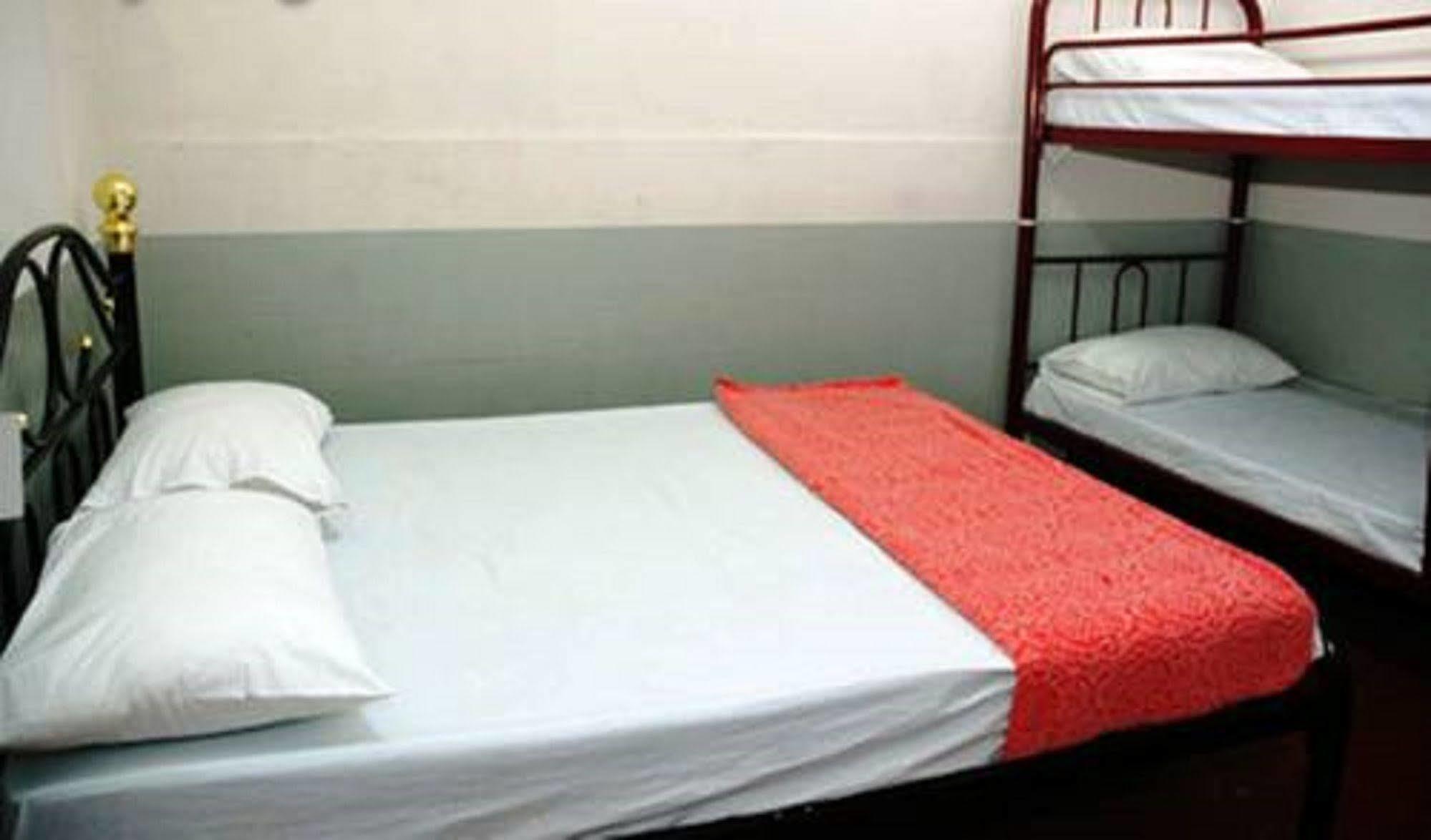 Stay In Lodge Kota Kinabalu Exteriör bild