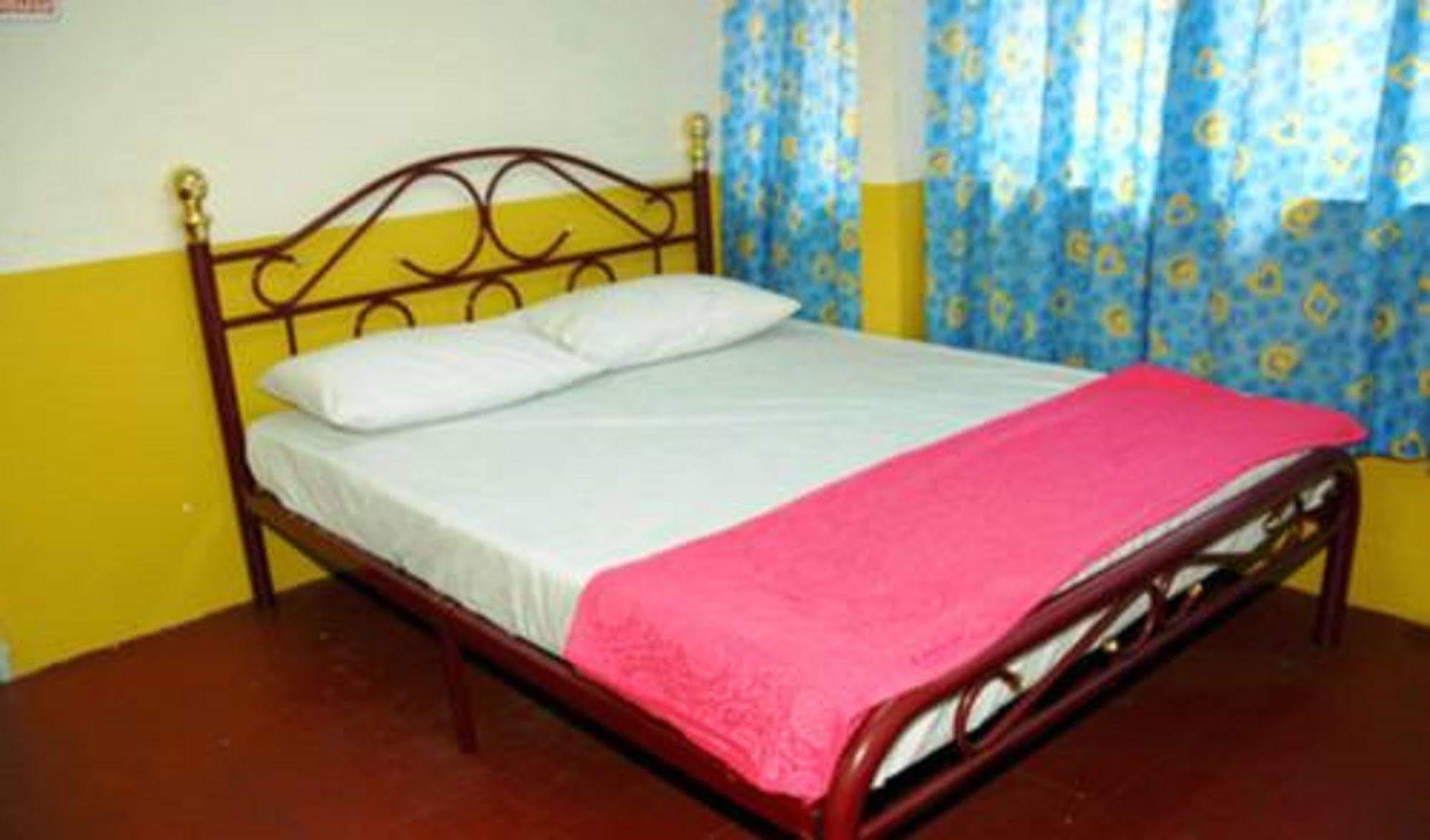 Stay In Lodge Kota Kinabalu Exteriör bild